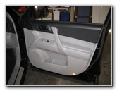 Toyota-Highlander-Interior-Door-Panel-Removal-Guide-001