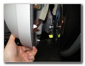 Toyota-Highlander-Interior-Door-Panel-Removal-Guide-015