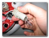 Toyota-RAV4-Tail-Light-Bulbs-Replacement-Guide-012