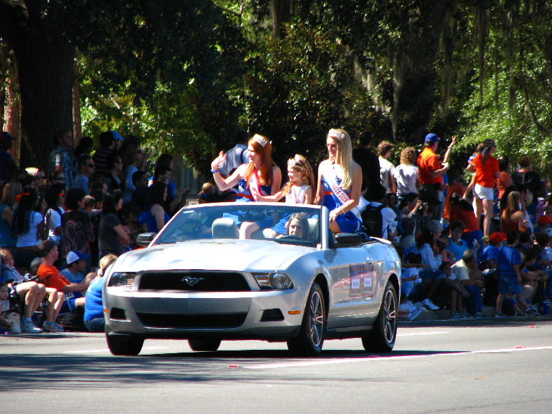 UF-Homecoming-Parade-2010-Gainesville-FL-058