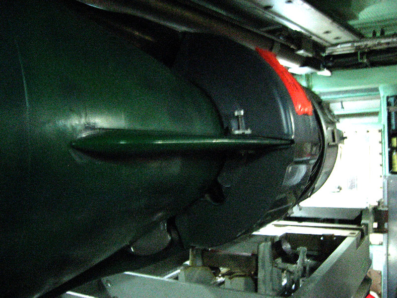 USS-Toledo-Nuclear-Submarine-Tour-056