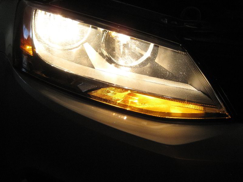 VW-Jetta-Headlight-Bulbs-Replacement-Guide-039