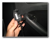 VW-Jetta-Interior-Door-Panel-Speaker-Replacement-Guide-007