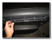 VW-Jetta-Interior-Door-Panel-Speaker-Replacement-Guide-047