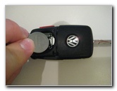 VW-Jetta-Key-Fob-Battery-Replacement-Guide-009
