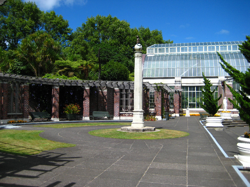 Winter-Garden-Auckland-Domain-Park-New-Zealand-016