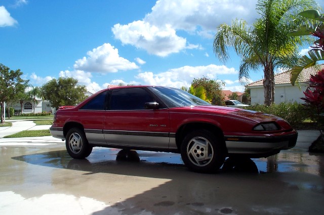 1989-Pontiac-Grand-Prix-01