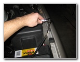 2000-2006-GM-Chevrolet-Tahoe-12-Volt-Car-Battery-Replacement-Guide-002