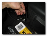 2000-2006-GM-Chevrolet-Tahoe-12-Volt-Car-Battery-Replacement-Guide-006