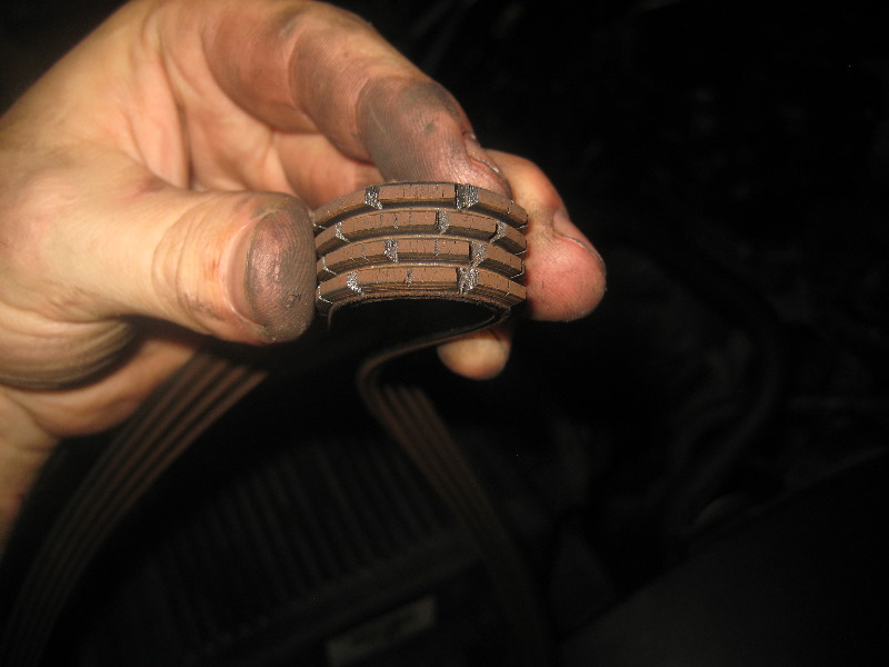 2000-2006-GM-Chevrolet-Tahoe-AC-and-Serpentine-Belts-Replacement-Guide-026