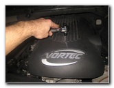 2000-2006-GM-Chevrolet-Tahoe-AC-and-Serpentine-Belts-Replacement-Guide-002