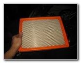 2000-2006-GM-Chevrolet-Tahoe-Engine-Air-Filter-Replacement-Guide-013