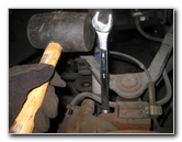 2000-2006-GM-Chevrolet-Tahoe-Front-Brake-Pads-Rotors-Replacement-Guide-015