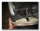 2000-2006-GM-Chevrolet-Tahoe-Headlight-Bulbs-Replacement-Guide-036