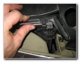 2000-2006-GM-Chevrolet-Tahoe-Headlight-Bulbs-Replacement-Guide-040