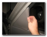 2000-2006-GM-Chevrolet-Tahoe-Interior-Door-Panel-Removal-Guide-002