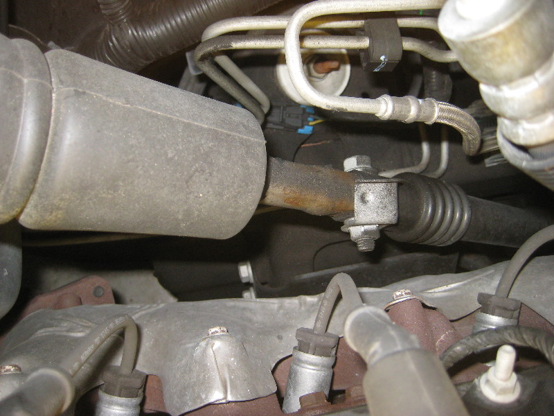 2000-2006-GM-Chevrolet-Tahoe-Intermediate-Steering-Shaft-Replacement-Guide-002