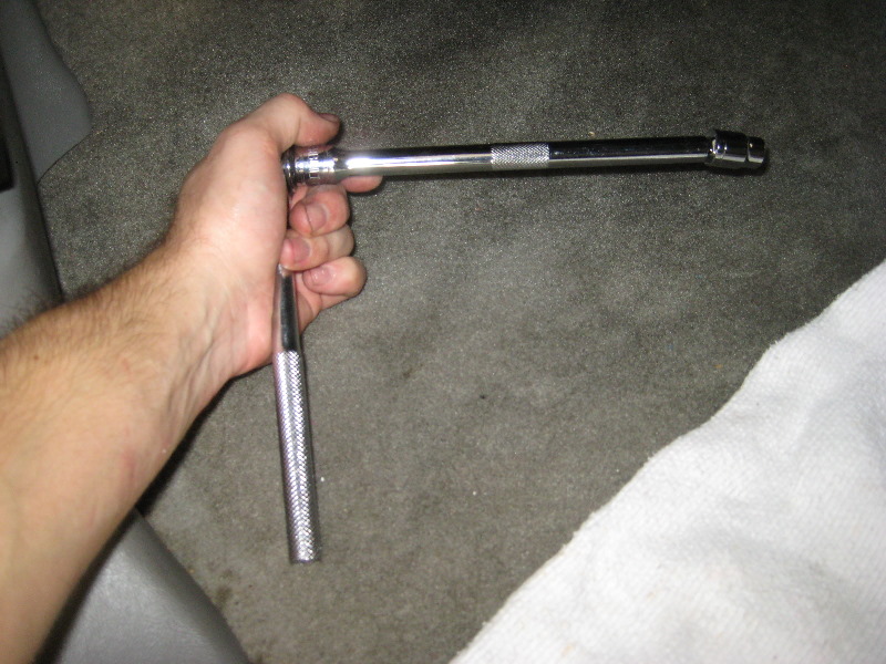 2000-2006-GM-Chevrolet-Tahoe-Intermediate-Steering-Shaft-Replacement-Guide-016