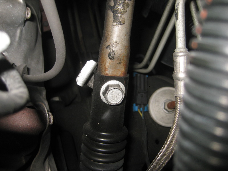 2000-2006-GM-Chevrolet-Tahoe-Intermediate-Steering-Shaft-Replacement-Guide-023