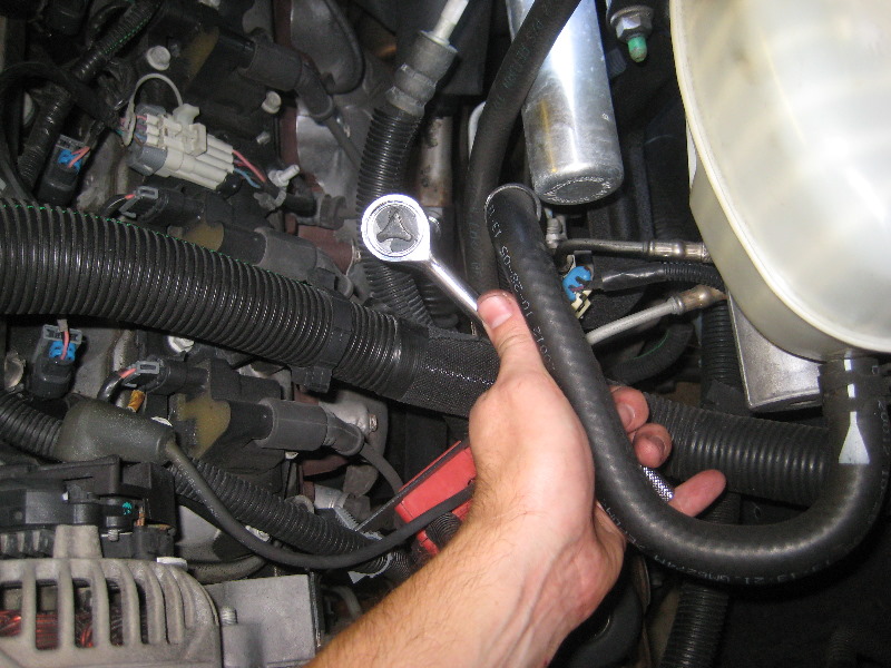 2000 2006 GM Chevrolet Tahoe Intermediate Steering Shaft Replacement