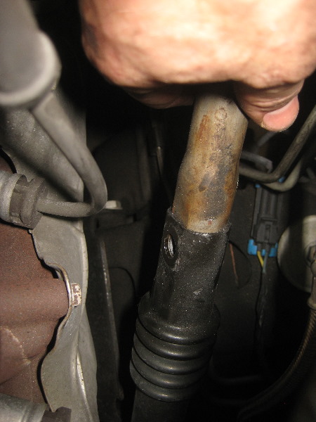 2000-2006-GM-Chevrolet-Tahoe-Intermediate-Steering-Shaft-Replacement-Guide-037