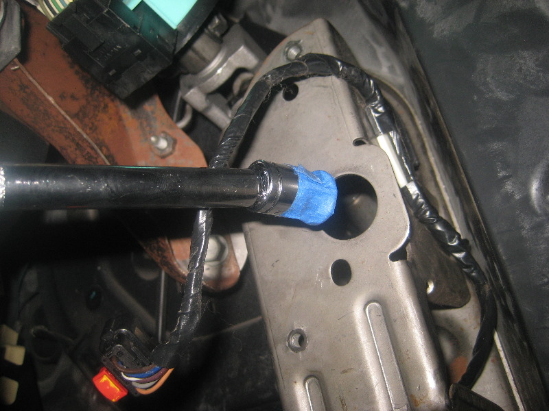 2000-2006-GM-Chevrolet-Tahoe-Intermediate-Steering-Shaft-Replacement-Guide-062