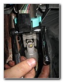 2000-2006-GM-Chevrolet-Tahoe-Intermediate-Steering-Shaft-Replacement-Guide-031