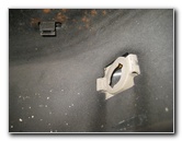 2000-2006-GM-Chevrolet-Tahoe-License-Plate-Light-Bulbs-Replacement-Guide-007