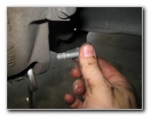 2000-2006-GM-Chevrolet-Tahoe-Rear-Disc-Brake-Pads-Rotors-Replacement-Guide-014