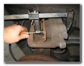 2000-2006-GM-Chevrolet-Tahoe-Rear-Disc-Brake-Pads-Rotors-Replacement-Guide-024