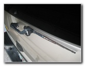 2000-2006-GM-Chevrolet-Tahoe-Rear-Window-Wiper-Blade-Replacement-Guide-012