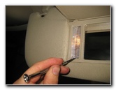 2000-2006-GM-Chevrolet-Tahoe-Vanity-Mirror-Light-Bulbs-Replacement-Guide-003