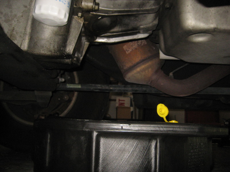 2000-2006-GM-Chevrolet-Tahoe-Engine-Oil-Change-Filter-Replacement-Guide-006