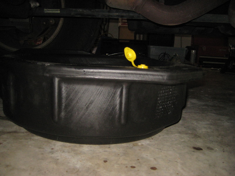 2000-2006-GM-Chevrolet-Tahoe-Engine-Oil-Change-Filter-Replacement-Guide-008