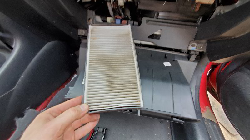 2001-2005-Honda-Civic-Cabin-Air-Filter-Replacement-Guide-015