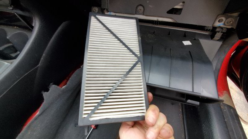 2001-2005-Honda-Civic-Cabin-Air-Filter-Replacement-Guide-016