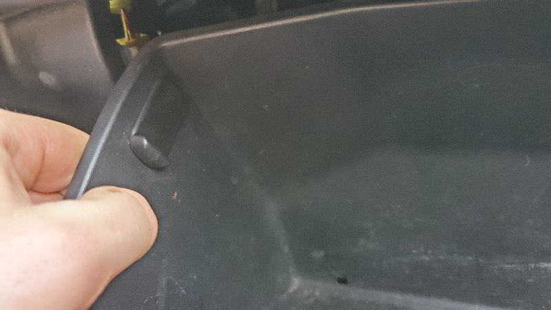 2001-2005-Honda-Civic-Cabin-Air-Filter-Replacement-Guide-026