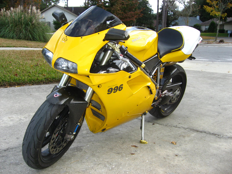 2001-Ducati-996-Sport-Bike-Motorcycle-001