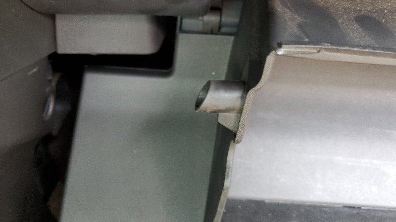 2003-2007-Saturn-Ion-Cabin-Air-Filter-Replacement-Guide-007