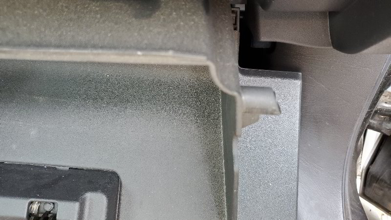 2003-2007-Saturn-Ion-Cabin-Air-Filter-Replacement-Guide-008