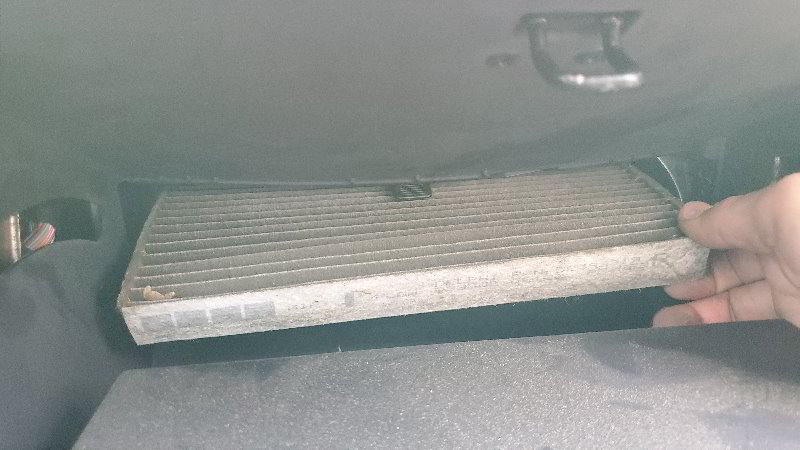 2003-2007-Saturn-Ion-Cabin-Air-Filter-Replacement-Guide-015