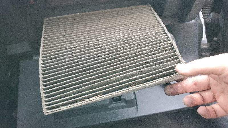 2003-2007-Saturn-Ion-Cabin-Air-Filter-Replacement-Guide-016