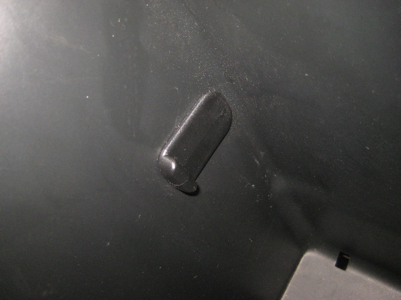 2003-2008-Honda-Pilot-Cabin-Air-Filter-Replacement-Guide-003