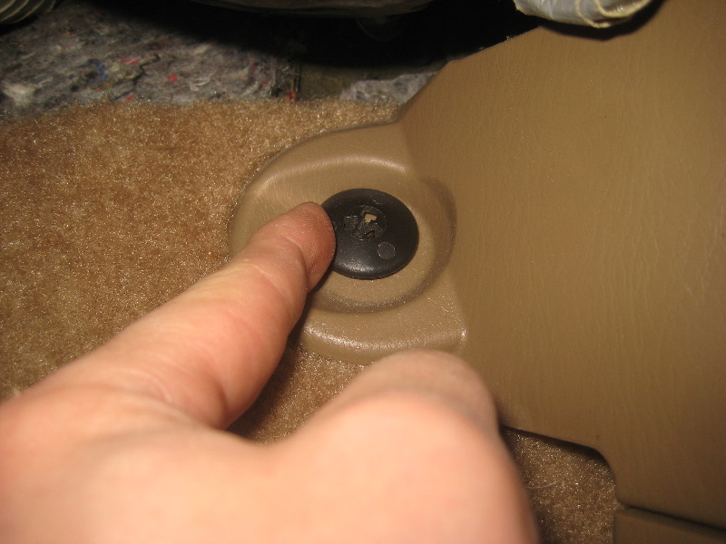 2003-2008-Honda-Pilot-Cabin-Air-Filter-Replacement-Guide-014