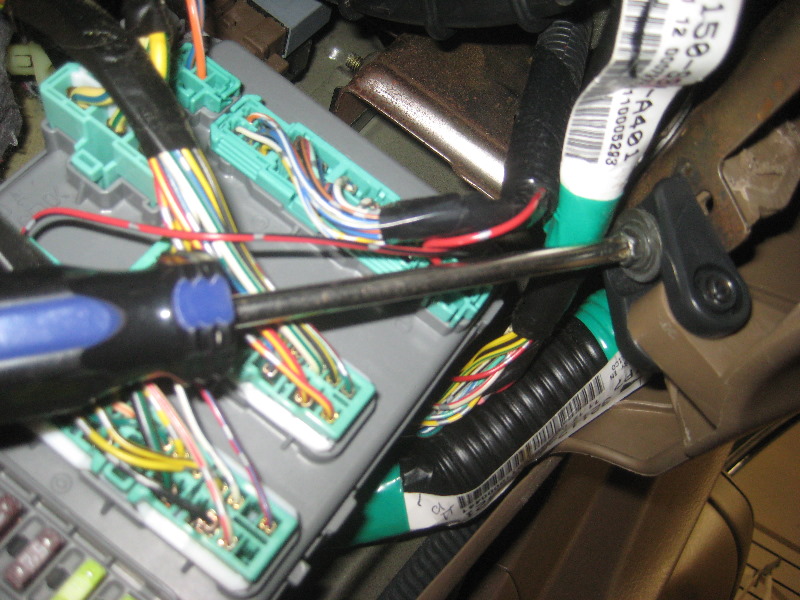 2003-2008-Honda-Pilot-Cabin-Air-Filter-Replacement-Guide-060