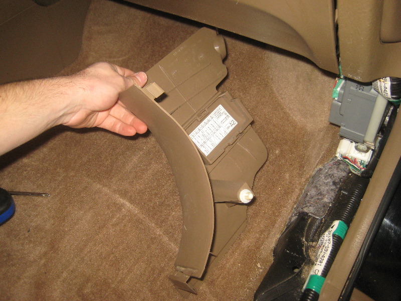 2003-2008-Honda-Pilot-Cabin-Air-Filter-Replacement-Guide-064