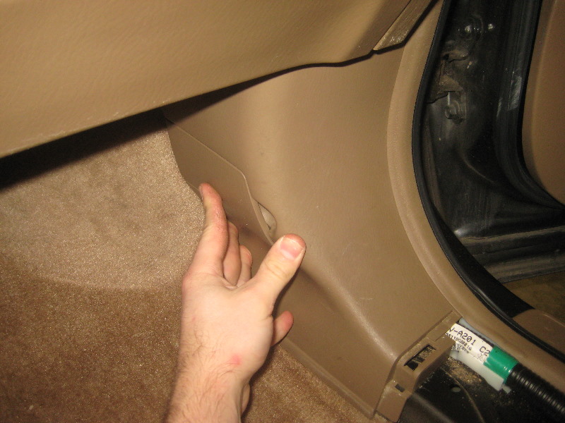 2003-2008-Honda-Pilot-Cabin-Air-Filter-Replacement-Guide-065