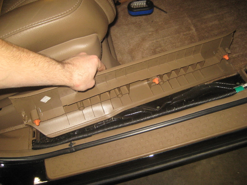 2003-2008-Honda-Pilot-Cabin-Air-Filter-Replacement-Guide-066