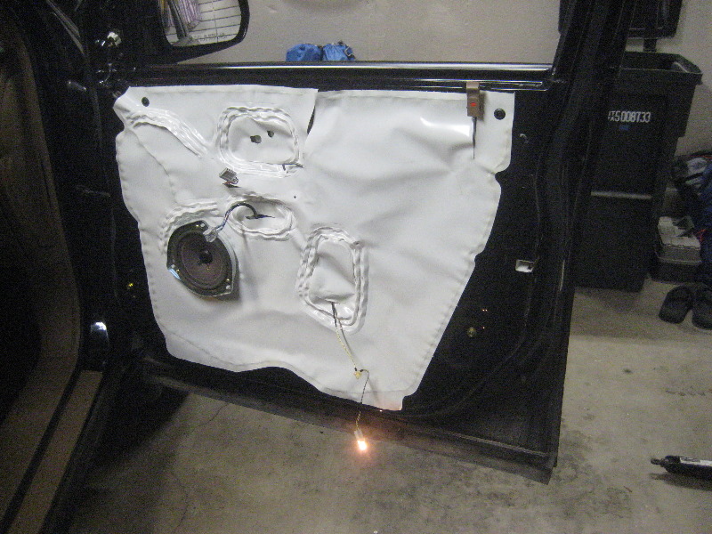 2003-2008-Honda-Pilot-Interior-Door-Panel-Removal-Guide-030