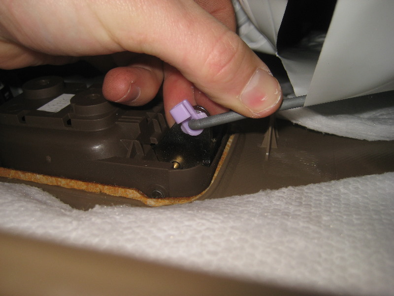 2003-2008-Honda-Pilot-Interior-Door-Panel-Removal-Guide-035